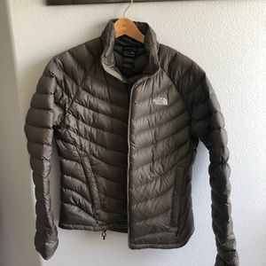 The North Face Women’s down jacket - M